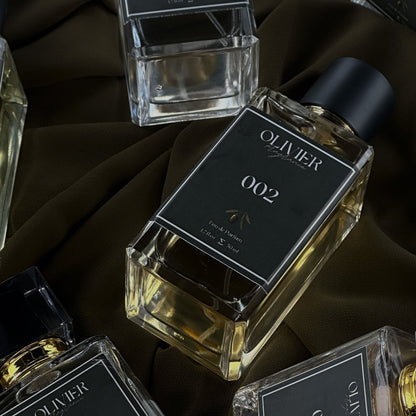 011 - Inspireret af Lattafa Hayaati